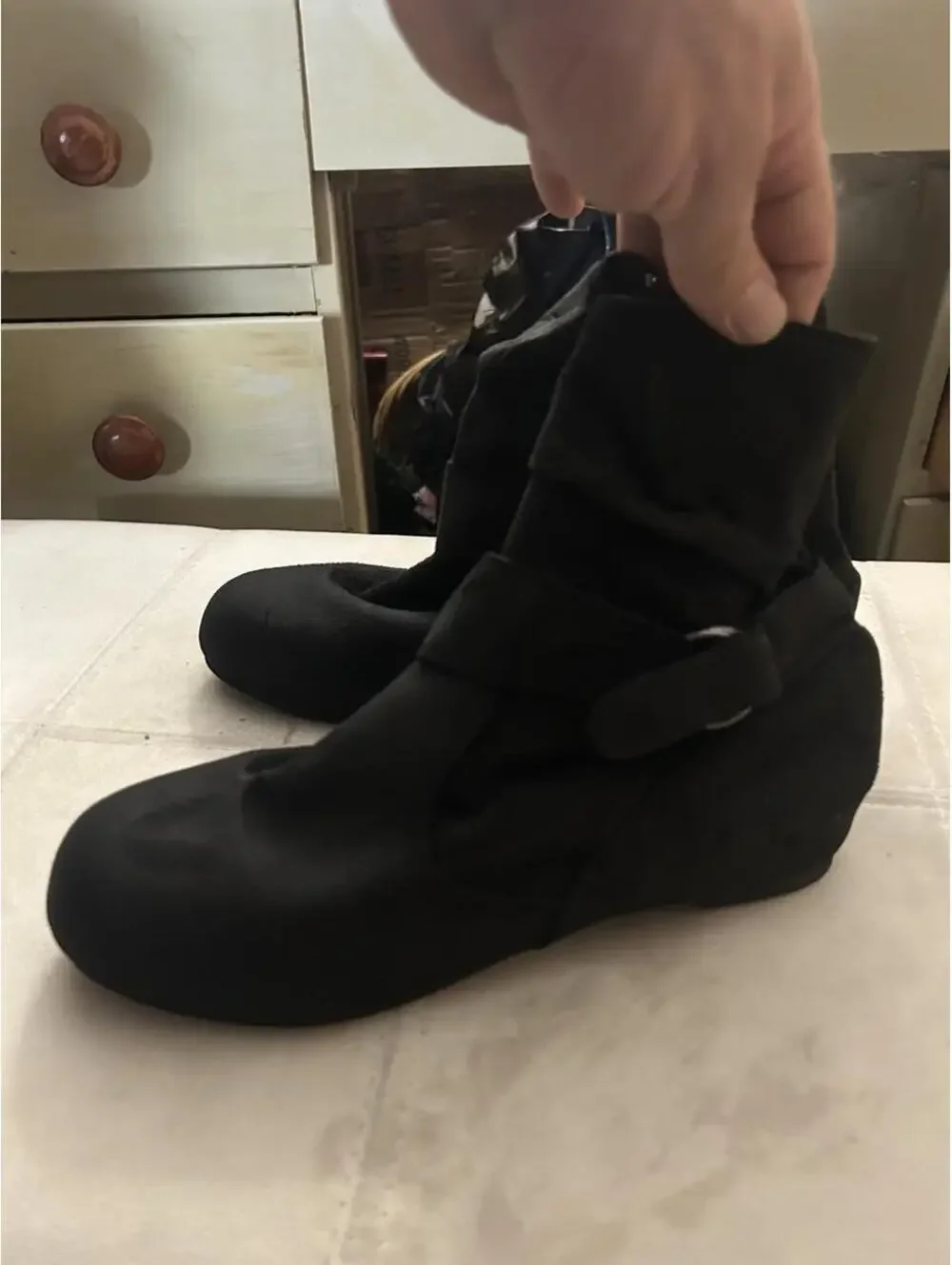 Women's Black Boot